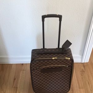 Louis Vuitton Damier Ebene Pegase 45